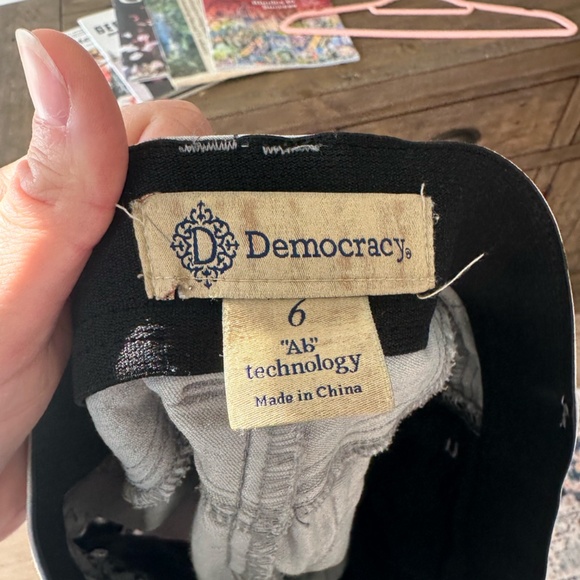 Democracy Grey Skinny Jeans Size 6 - Picture 5 of 5